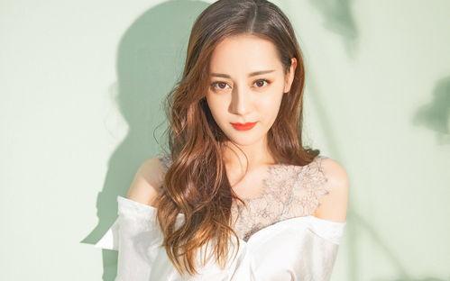 今日娱乐爆料迪丽热巴,娱乐界再掀热议狂潮！